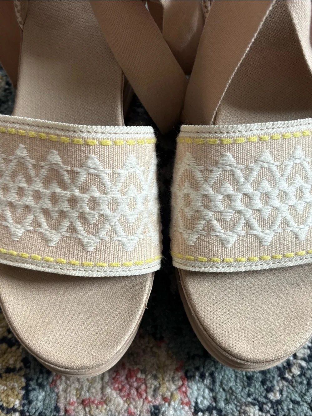 UGG Abbot Ankle Wrap Wedge Sandals in Driftwood Sz 9.5